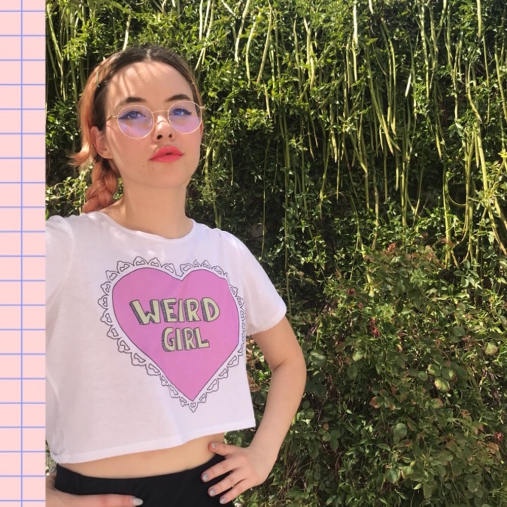Weird girl 👧  crop top